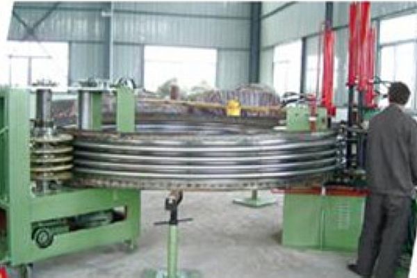 云顶集团滚波机